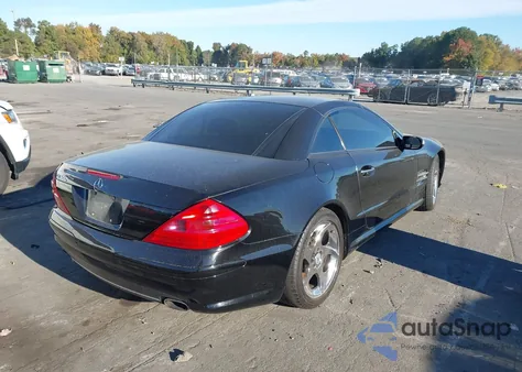 2005 Mercedes-Benz Sl 500 z USA, uszkodzony, nr VIN WDBSK75F35F101304